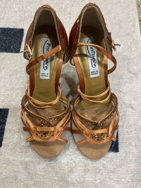 Port Dance Women's Copper Strappy Dance Heels Euro size 35